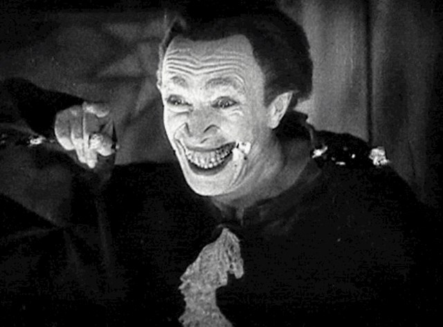 Nijemi film "Čovjek koji se smije" također je dosta utjecao na novi film o Jokeru.