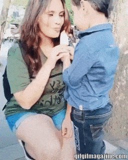 Žena, dijete i sladoled: Neće vam biti svejedno kad shvatite što se ovdje dogodilo