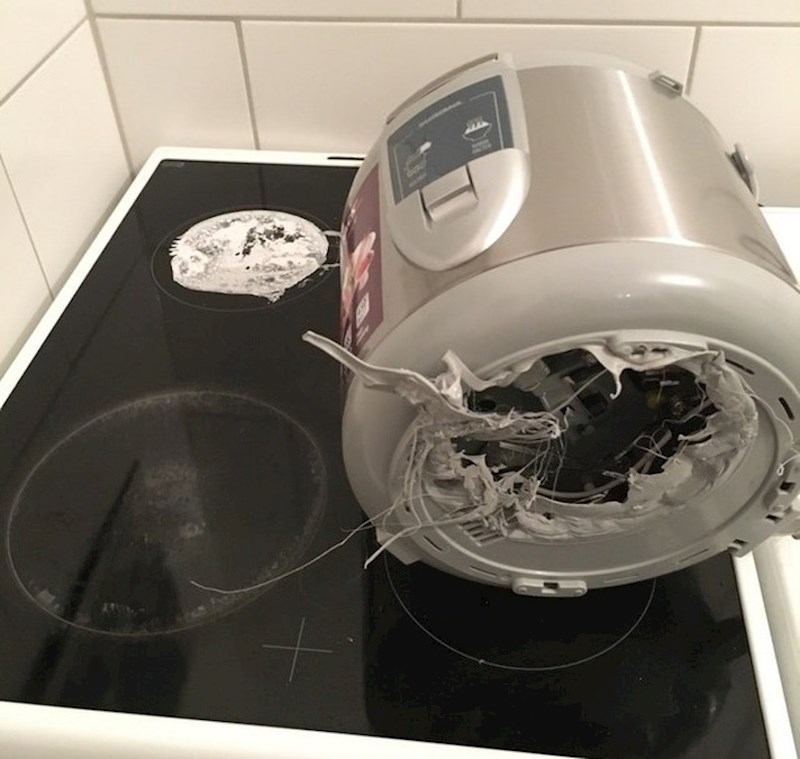 "Mislim da moja mama ne razumije kako funkcionira kuhalo za rižu."