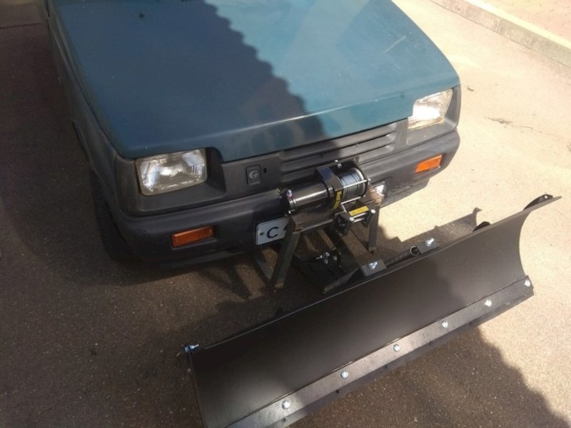 Improvizirani zimski dodatak za auto