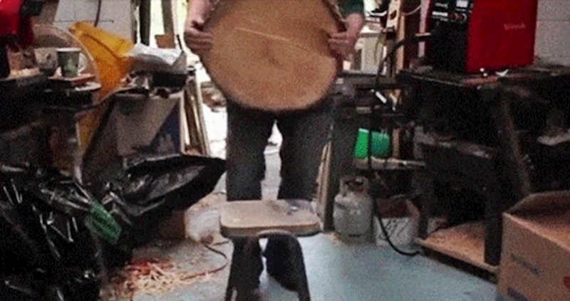 Uzeo je komad drveta, otišao u radionicu i napravio nešto zanimljivo za spavaću sobu