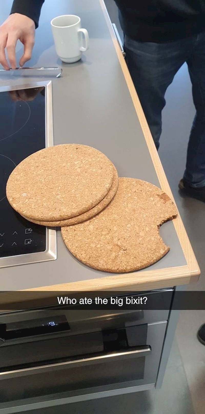 Kuhinjske podloge koje izgledaju kao veliki krekeri