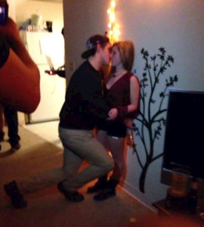 Visokima je teško naći kompatibilnu djevojku...