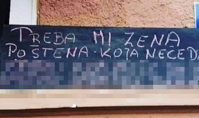 Stariji muškarac nasmijao je prolaznike "ozbiljnim" oglasom kojeg je postavio kraj prozora