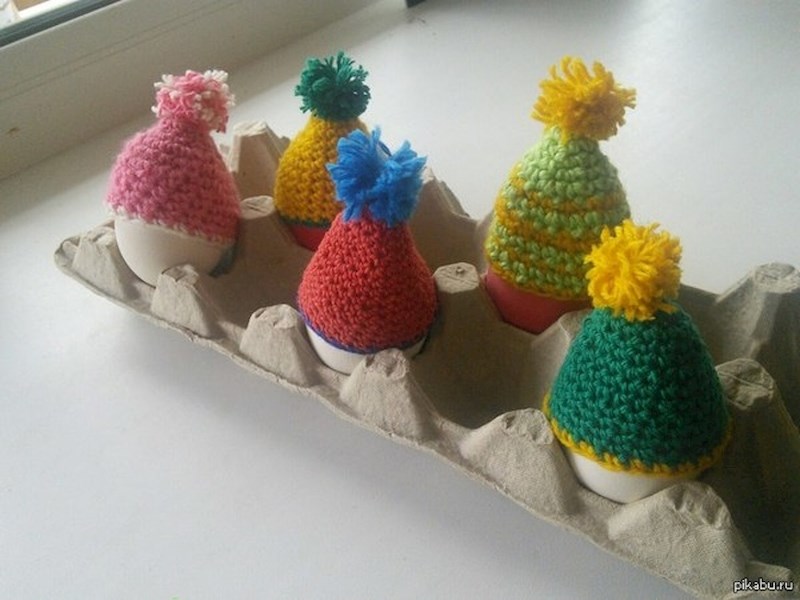 "Moja žena ima hobi. Izrađuje kapice za kokošja jaja, ne znam zašto."