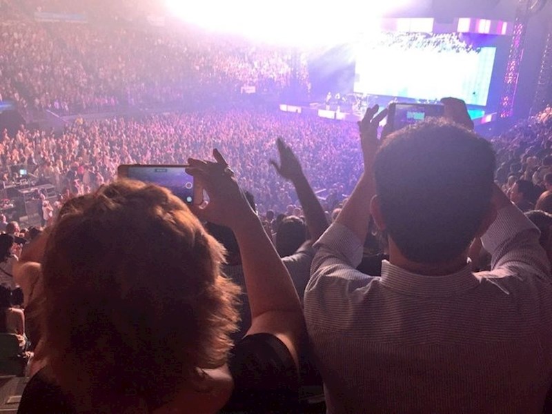 "Na koncertu sam ispred sebe imala ljude koji su 90% vremena držali mobitele u zraku, ništa nisam vidjela."