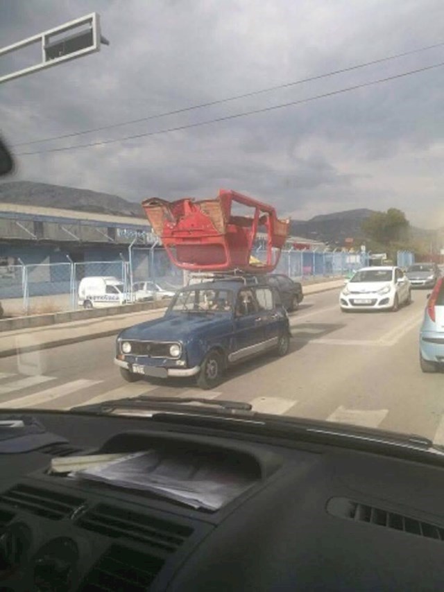 Vozači su se čudili kad su vidjeli što ovaj Dalmatinac vozi na svom autu pogledajte što je vozio na svom autu: