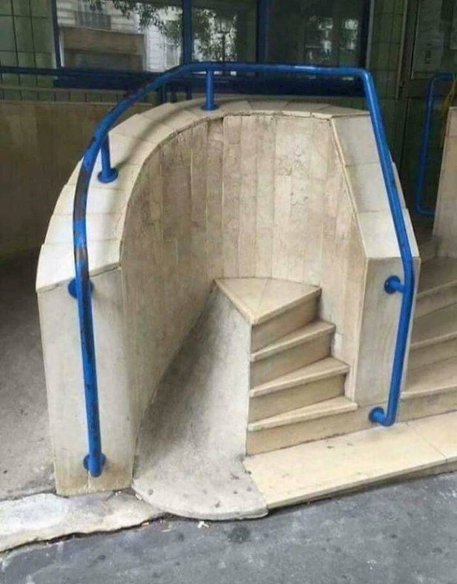 Kako uopće komentirati ovo? 😂