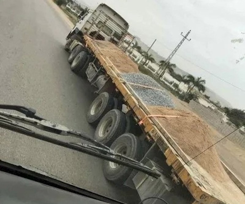 Nešto ovdje nije u redu...