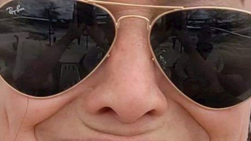 Vidite li i vi čudan osmijeh na ovom licu?