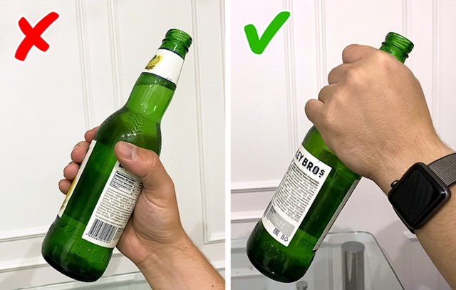 Boce za pivo imaju dugačko grlo jer ih na tom mjestu navodno trebate držati kako se pivo ne bi grijalo toplinom vašeg dlana.