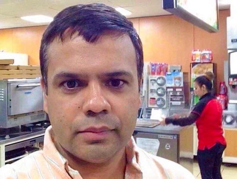 Radnik iz trgovine poslao je sliku lopovu kojemu je mobitel ispao iz džepa dok je bježao. Napisao mu je da je policija na putu do njegove kuće.