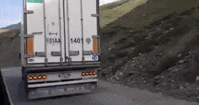 Majstori nisu gubili vrijeme: Vozač je pretjecao kamion, a onda je primijetio nešto čudno