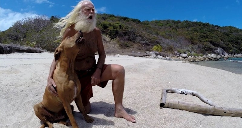 Bivši milijunaš preko 20 godina živi na pustom otoku, otkriva zbog čega mu je bolje nego ikad
