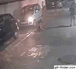 Vozačica pregazila dječaka koji se s prijateljima igrao na ulici, on reagirao kao da se ništa nije dogodilo