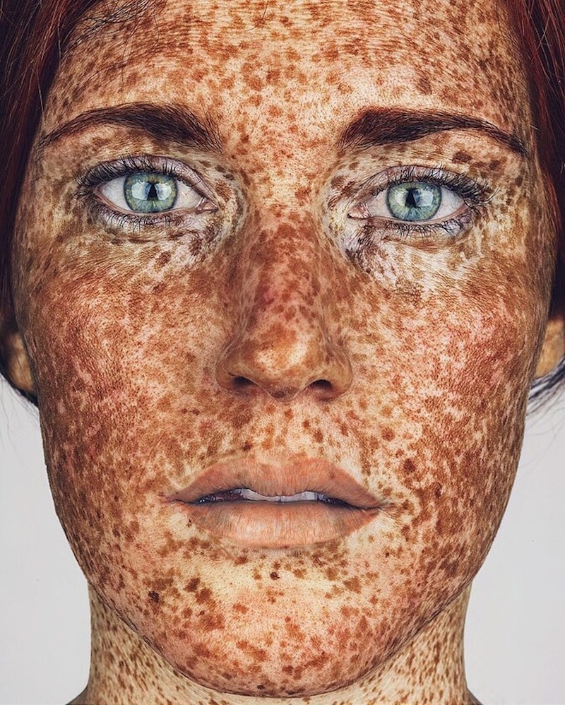 Ova prekrasna žena izgleda kao da je s nekog drugog svijeta.