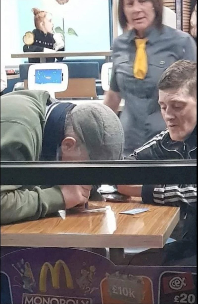 Djeco, ovo je brašno.