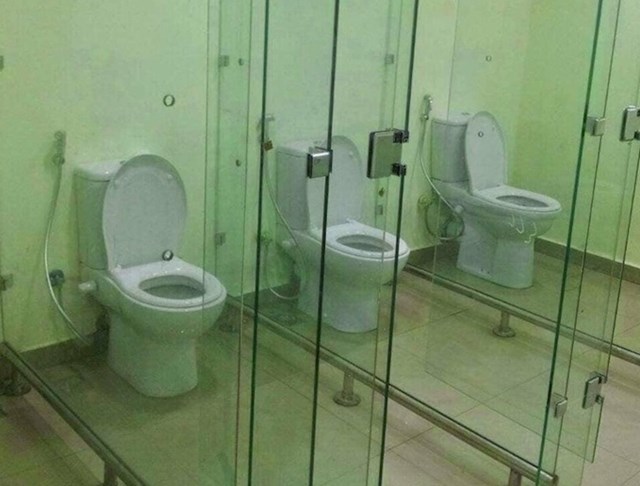 "Javni" WC