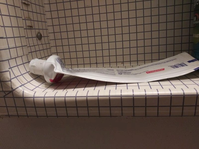 "Prekinuo sam s curom jer je prerano bacala tube s pastom za zube u kojima je još bilo dovoljno paste za nekoliko dana."