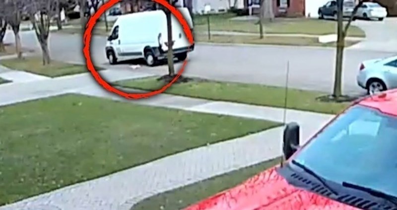 VIDEO Dostavljač je odmah dobio otkaz kad je ova snimka izašla u javnost