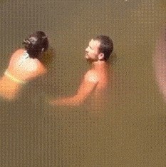 Ovakav ribolov još niste vidjeli: Djevojka je zaronila i golim rukama izvadila monstruma