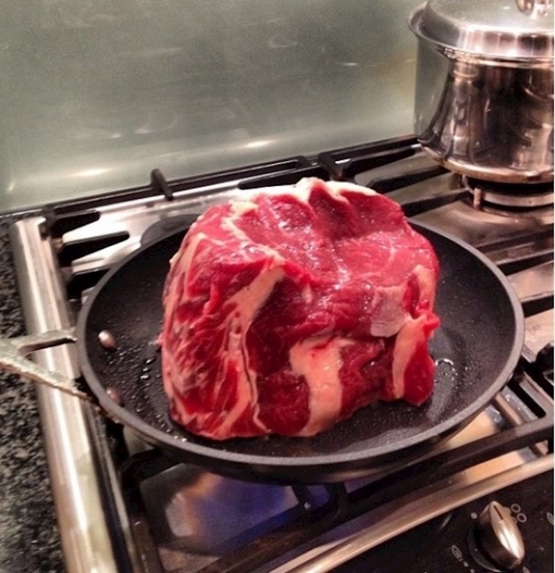 "Rekao sam ženi da sam gladan kao vuk. Pozvala me u kuhinju i pokazala mi ovo."