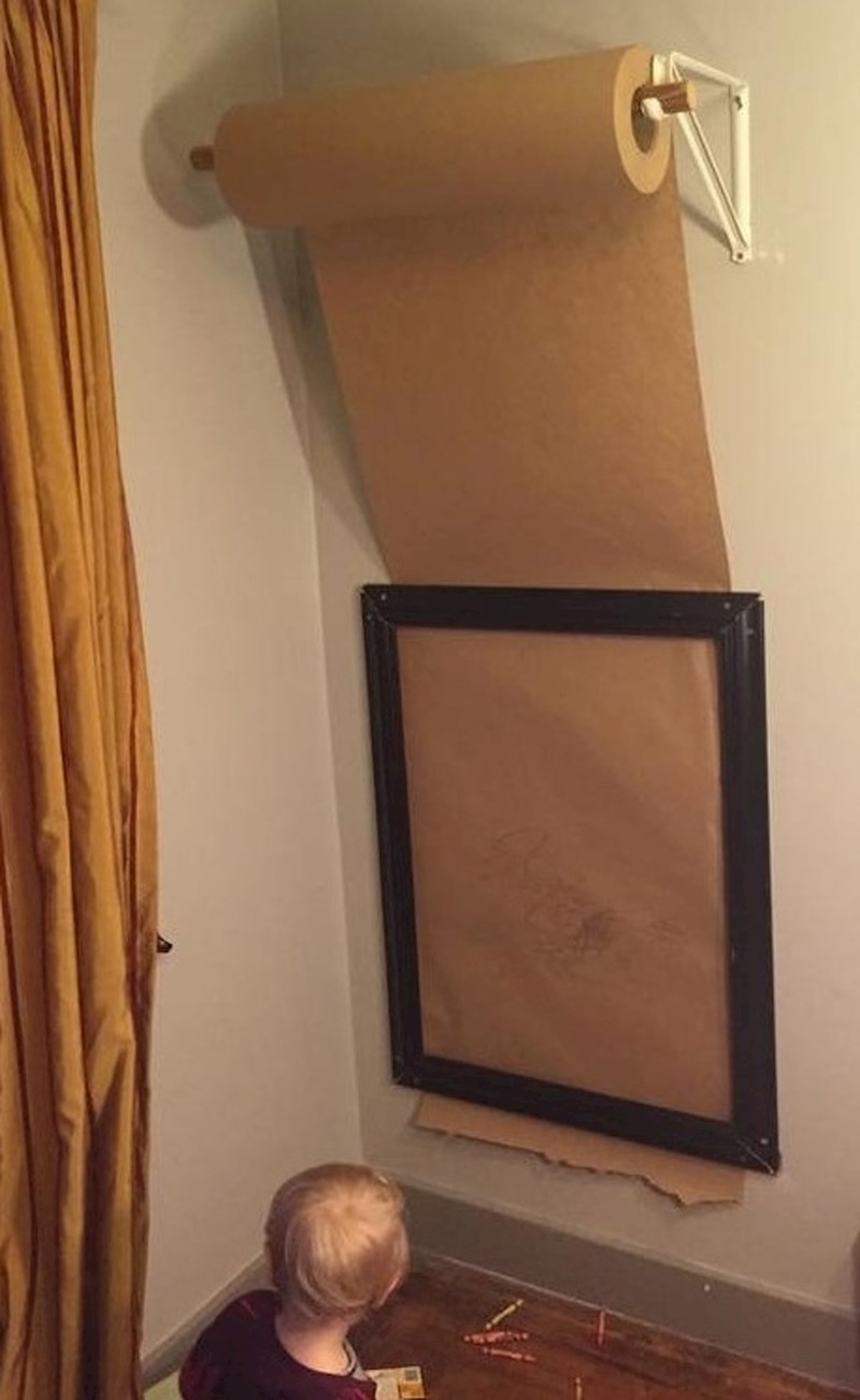 "Ovako smo mu omogućili da šara po zidu. :)"