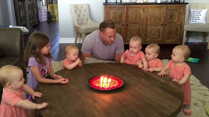 Tata je s bebama slavio rođendan, snimka je postala viralni hit zbog reakcije jedne od klinki
