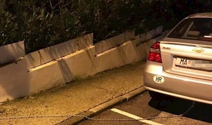 "Sigurnost prije svega" Smijat ćete se kad vidite kako je ovaj vozač iz Makarske zaštitio svoj auto