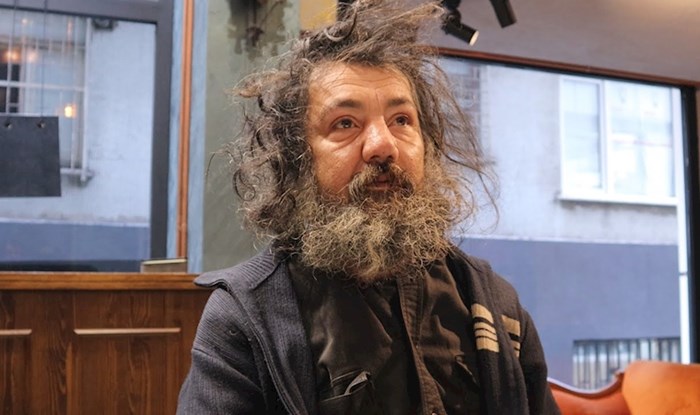 VIDEO Beskućnika je pozvao u salon, pola sata kasnije izgledao je kao pravi gospodin