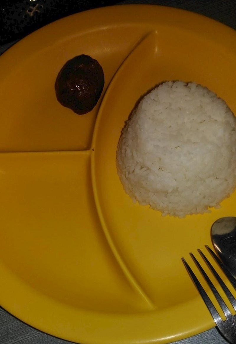 "Ovako je izgledao obrok u hotelu s 4 zvjezdice. Ne šalim se."