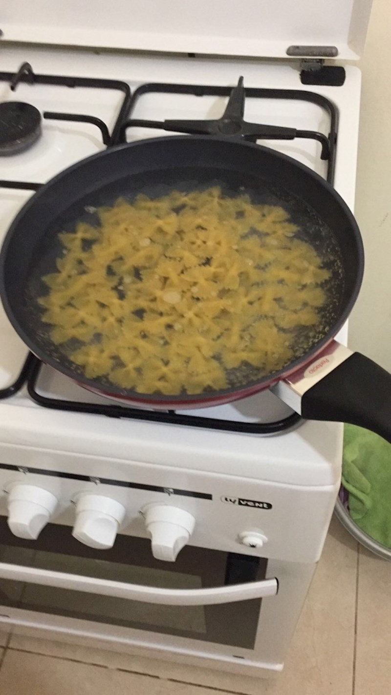 Nisu imali čist lonac?