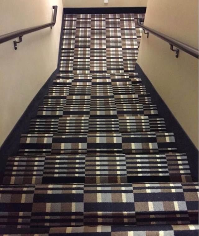 Odabir tepiha za stepenice itekako je važan ako ne želite da se ljudi razbiju dok ih koriste...