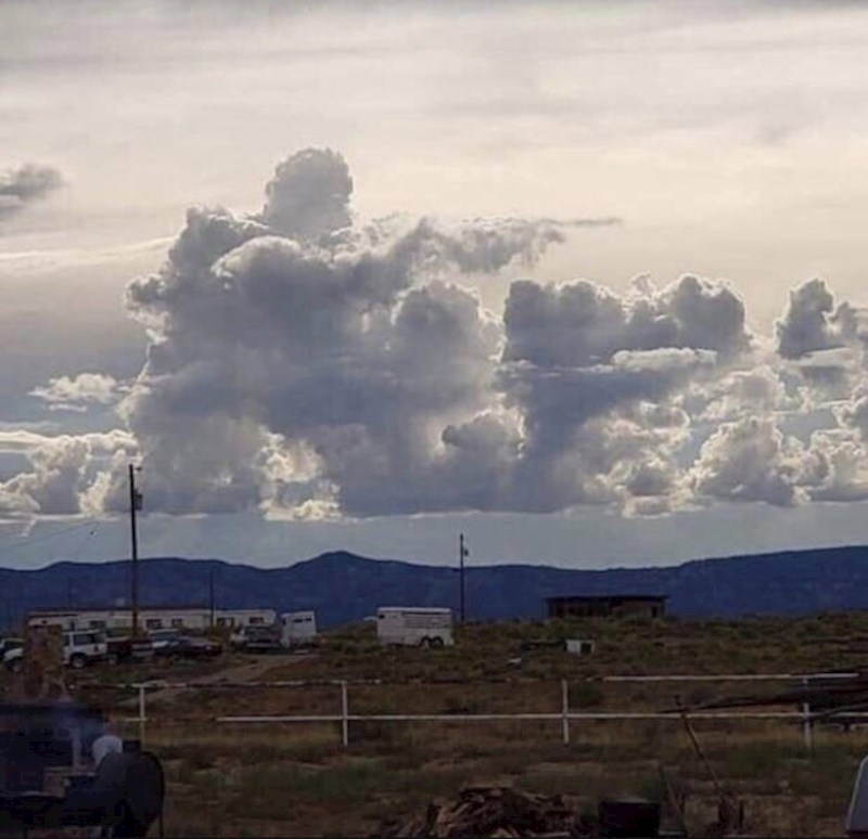 Vidite li i vi vojnika na nebu?