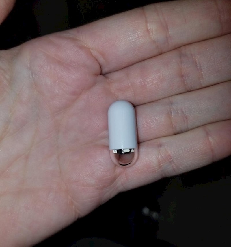 Mala kamera koja izgleda kao kapsula. Guta se i koristi tijekom digitalne endoskopije.