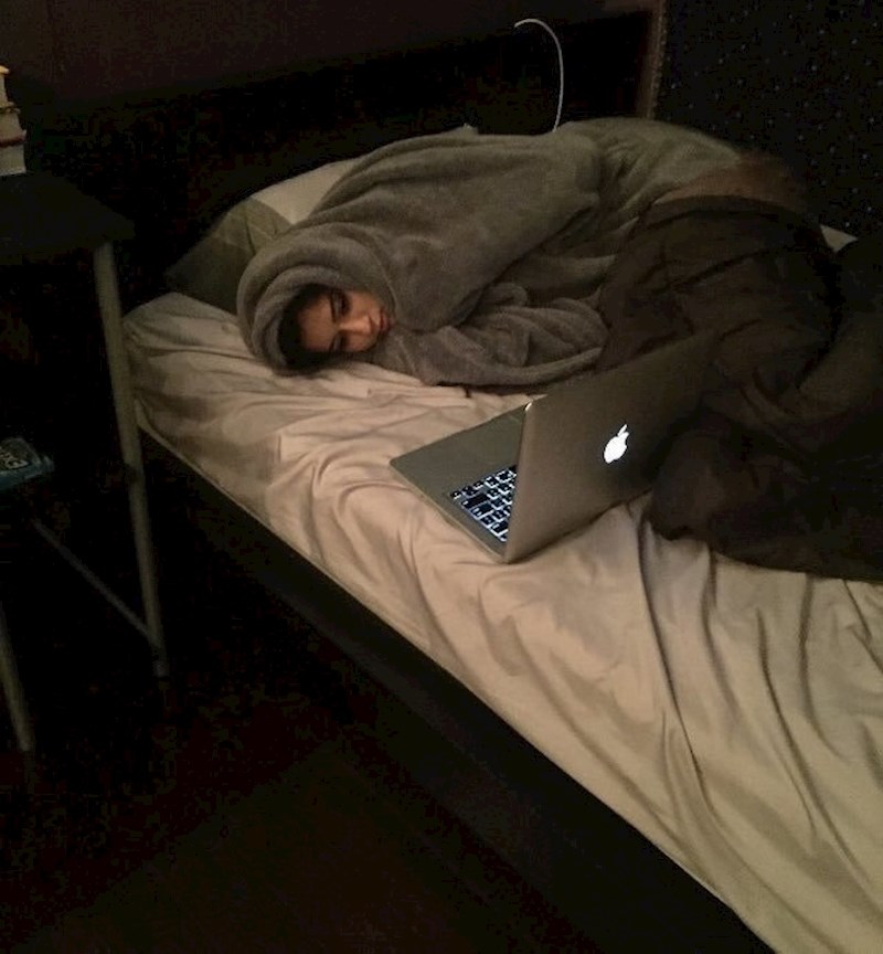 "Trebala sam ići na Halloween party. Odlučila sam se za ovaj kostim."