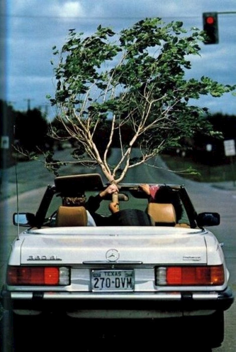 Ono kad želiš biti u hladu dok se voziš bez krova...