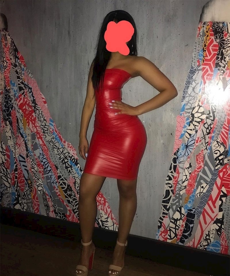 Htjela je biti uska, no ipak je malo pretjerala.