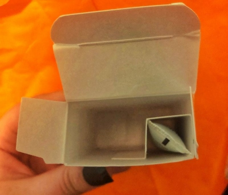 Premali proizvodi u prevelikim kutijama koštaju previše novca...