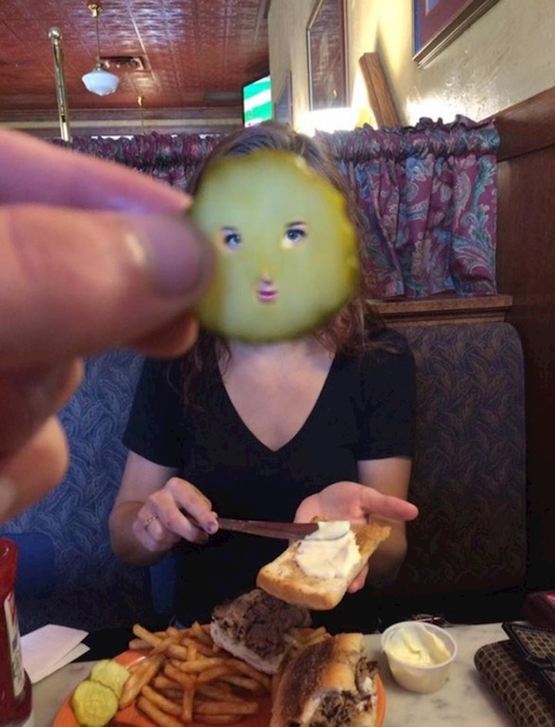 "Htjela je da je slikam."