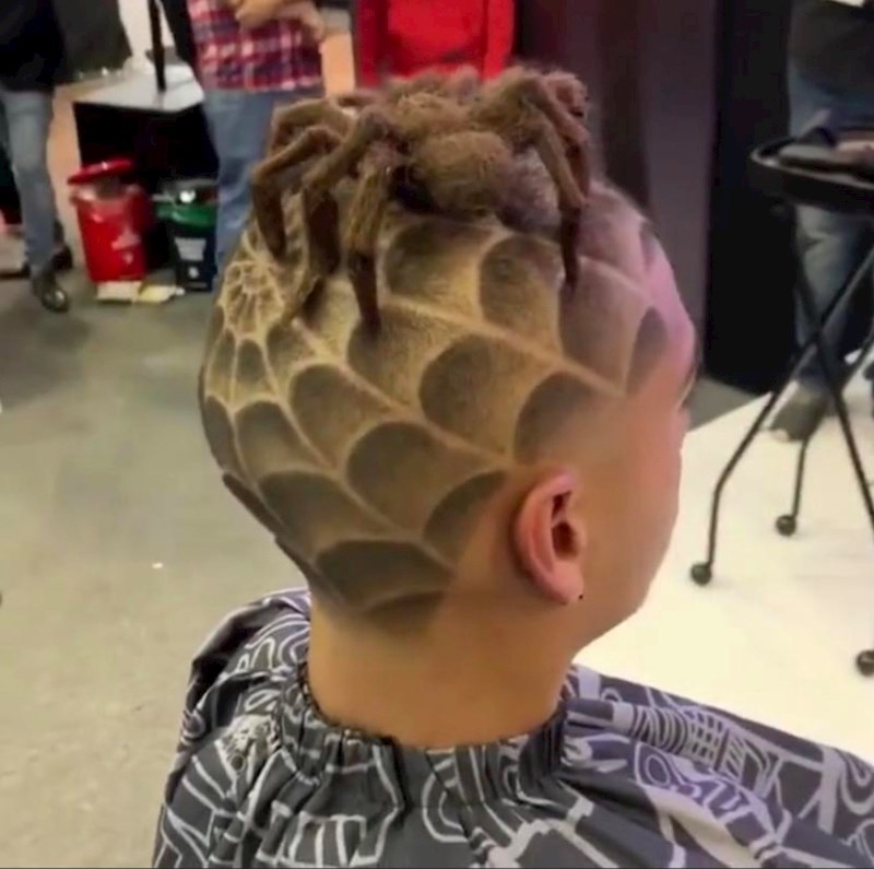 Djevojke mu sigurno neće prilaziti.