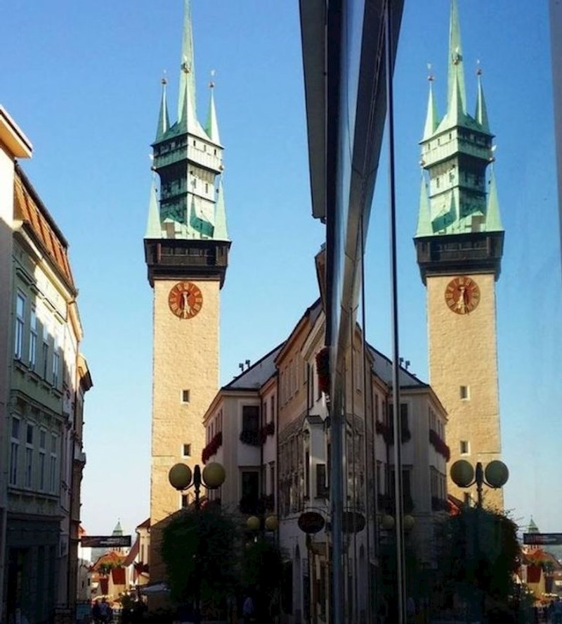 Koliko tornjeva vidite?