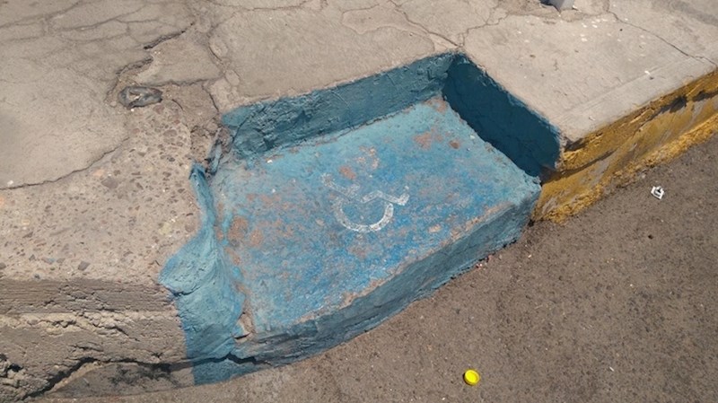 "Prilaz za invalide"