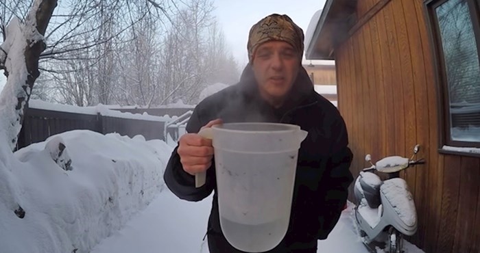 VIDEO Izašao je van na -46°C pa isprobao trik s vodom, pogledajte što se dogodilo