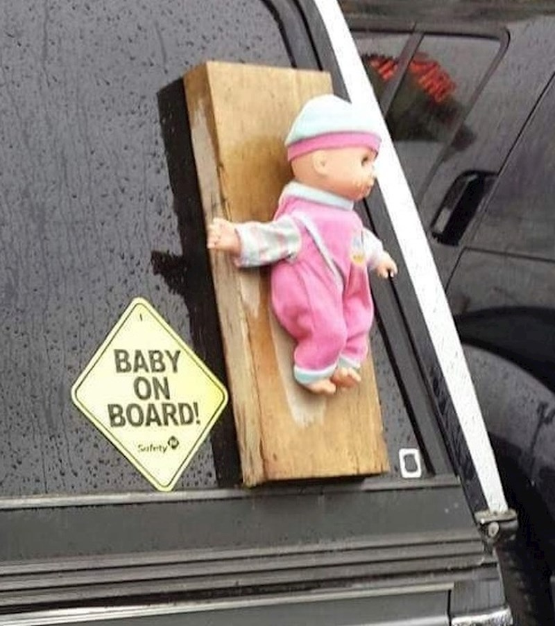 "Tata mi je upravo poslao ovu fotku..."