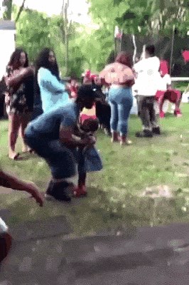 Tata je uzeo dijete pa šokirao ženu kad je vidjela što je napravio nakon toga