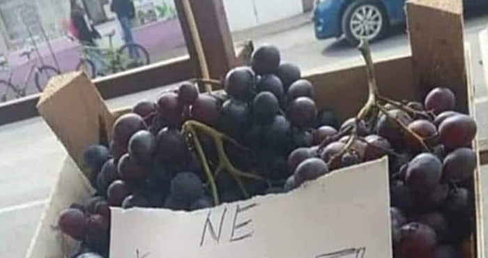 UPOZORENJE ZAINTERESIRANIMA Prodavačica je na grožđu ostavila poruku koja je nasmijala kupce