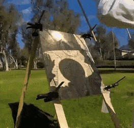 Napravio je umjetničku sliku, a nije je niti dodirnuo. Začudit ćete se kad vidite kako je to izveo