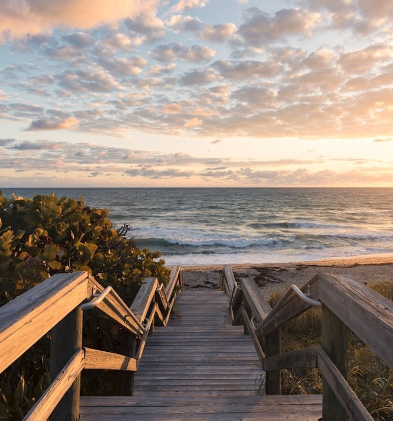 "Nakon 6 godina sam odlučio dati otkaz, odseliti iz grada i živjeti blizu plaže kako bih se posvetio profesionalnoj fotografiji. Ovo je jedna od najdražih fotki koje sam dosad napravio."