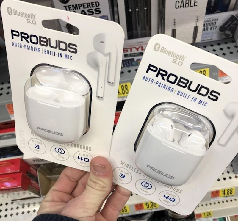 Čini se da u lijevom pakiranju nešto fali...